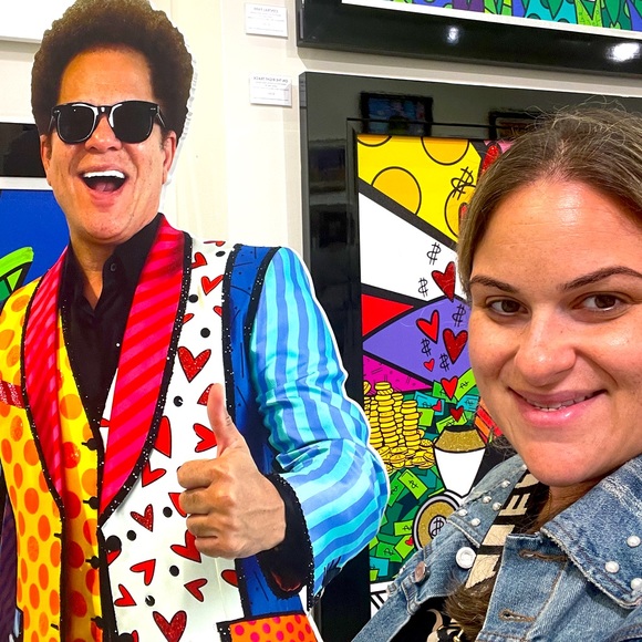 Meet your Posher, Shanna - Picture 1 of 1